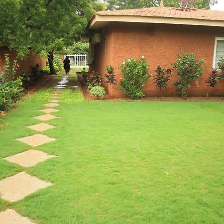 Dream Valley Resort Hyderabad Esterno foto
