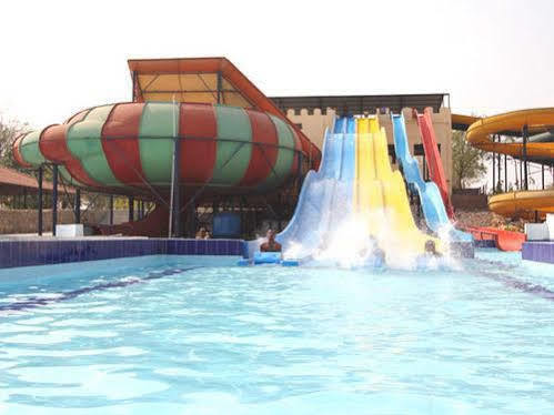 Dream Valley Resort Hyderabad Esterno foto