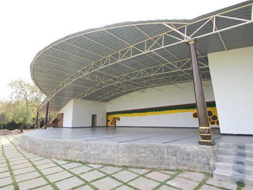 Dream Valley Resort Hyderabad Esterno foto